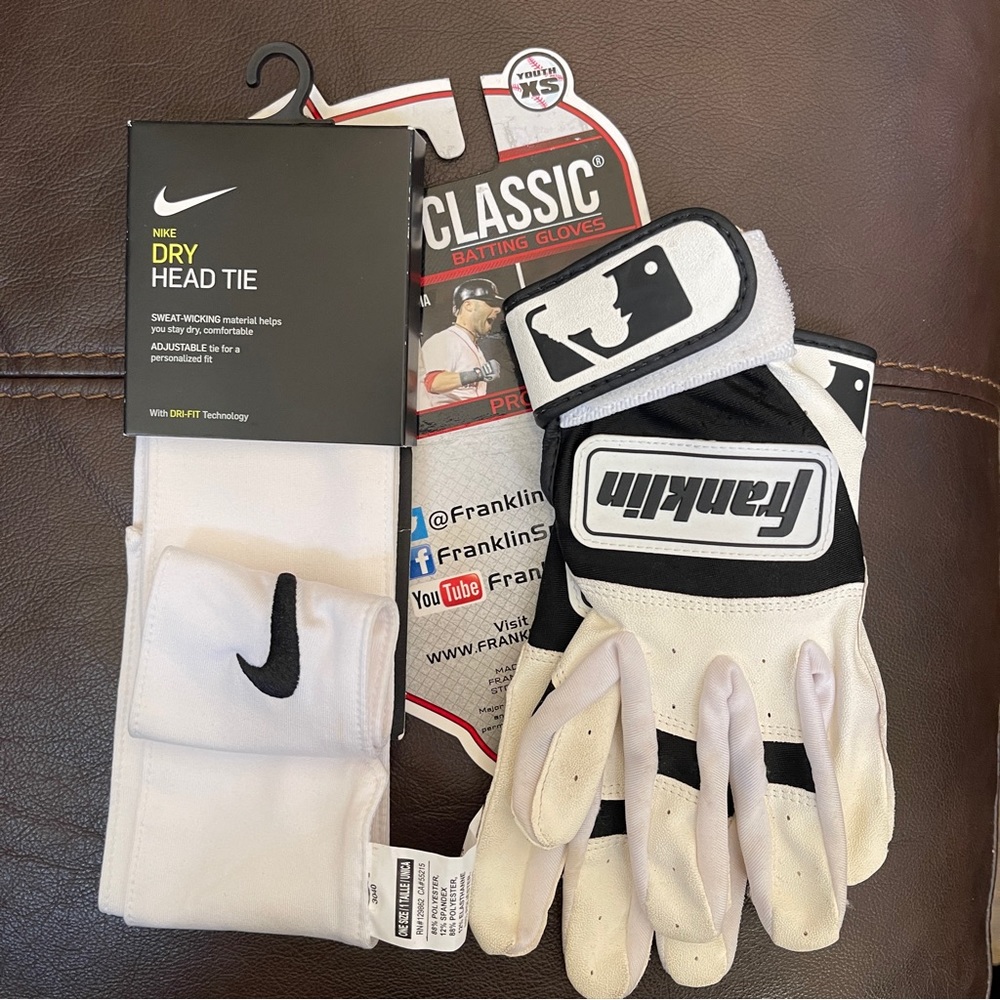 ✅NEW Bundled Franklin Youth Classic Batting Gloves + Nike Dry Head Tie